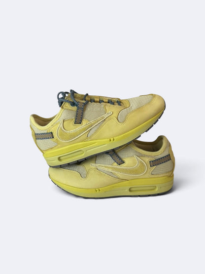 Travis Scott x Nike Air Max 1 "Saturn Gold" - 42,5 Casual Area