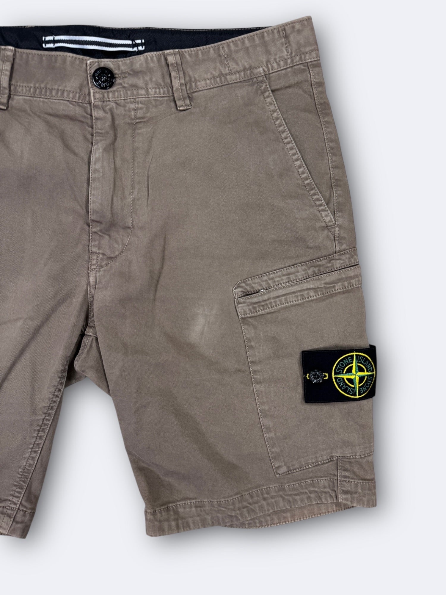 Short Stone Island - M Casual Area