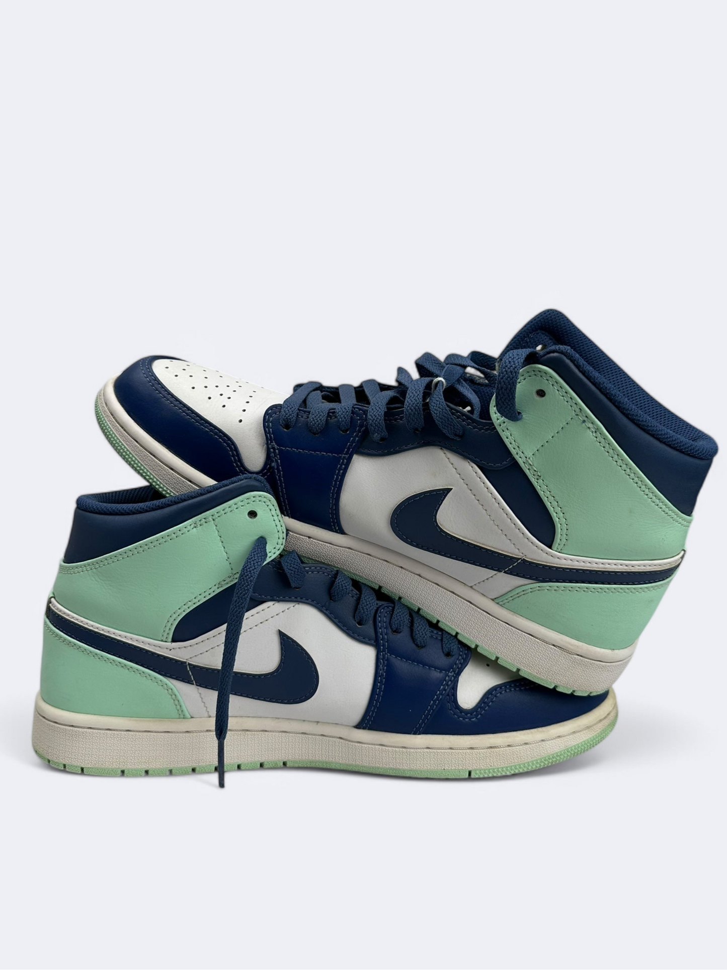 Air Jordan 1 Mid Blue Mint - 45 Casual Area
