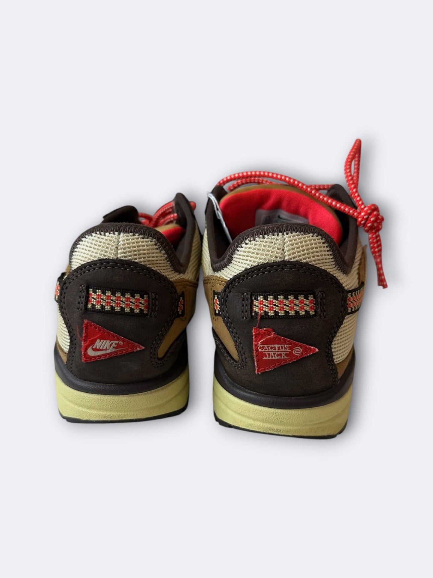 Travis Scott x Nike Air Max 1 "Baroque Brown" - 43 Casual Area