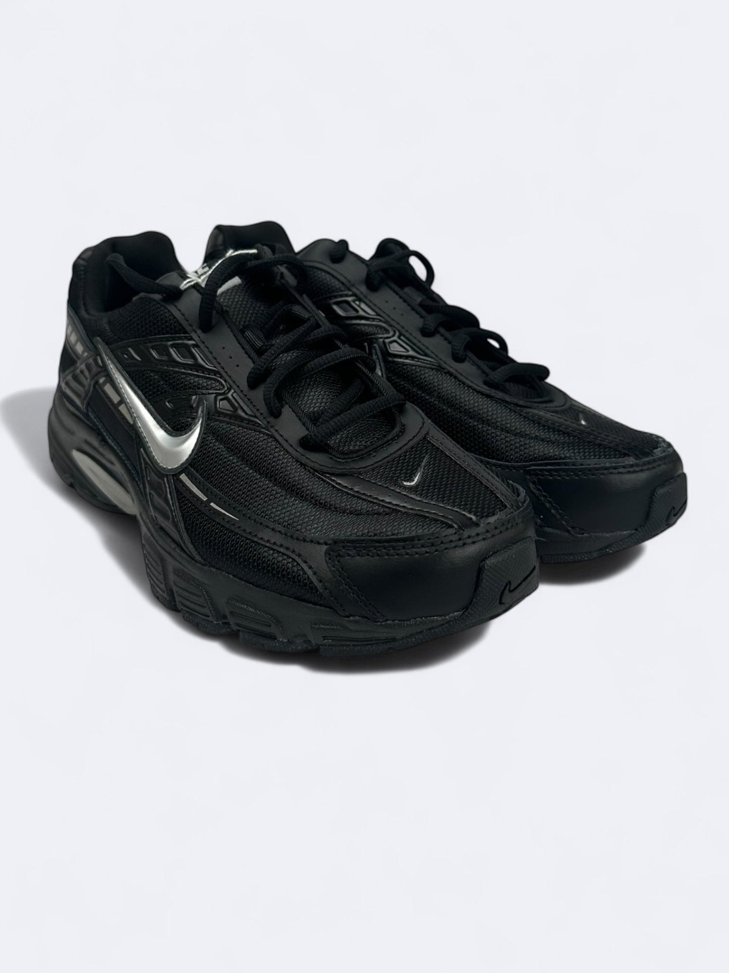 Nike Initiator Running Shoe "Black Metallic Silver" - 44 Casual Area