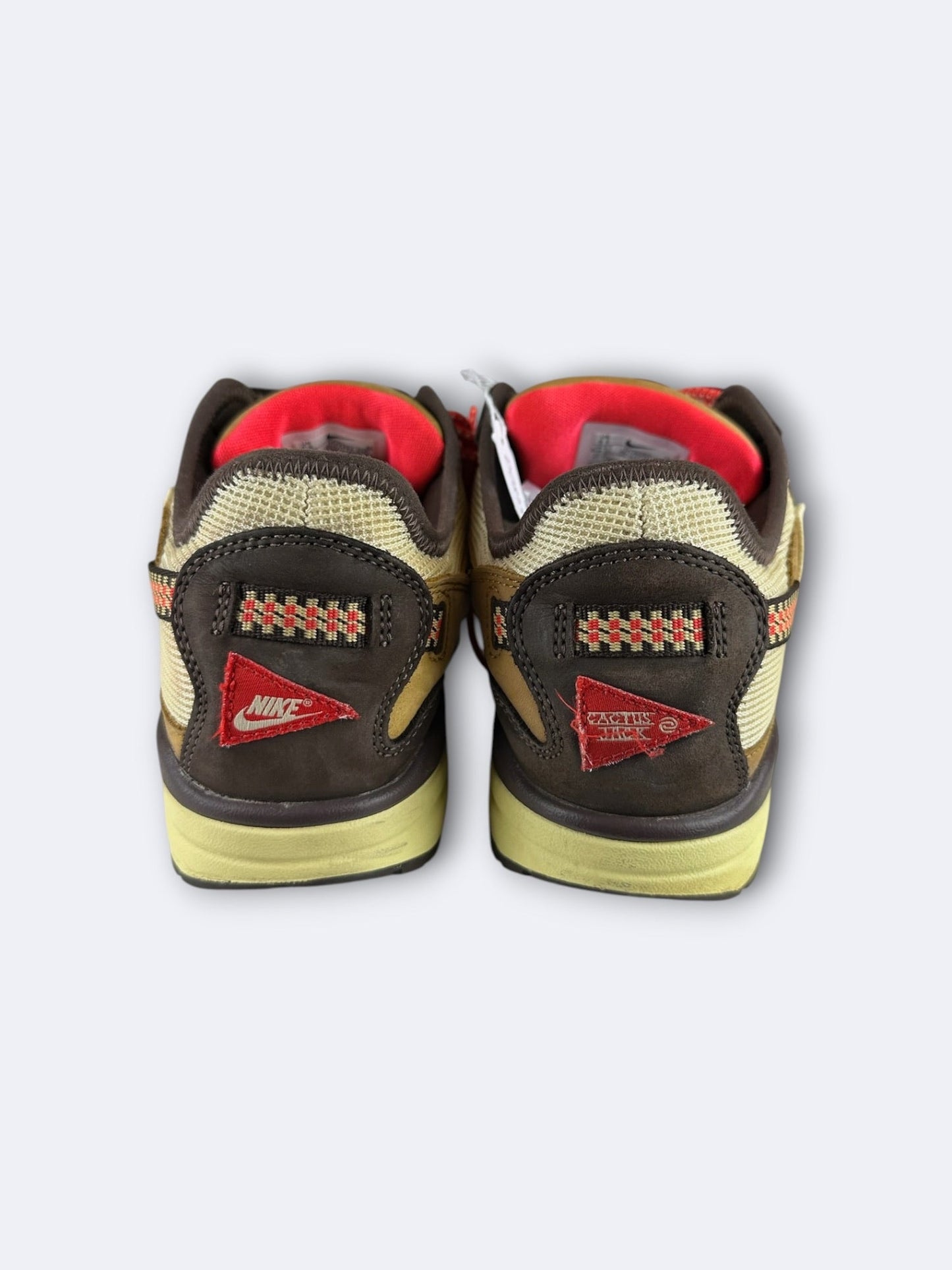 Travis Scott x Nike Air Max 1 "Baroque Brown" - 41 Casual Area