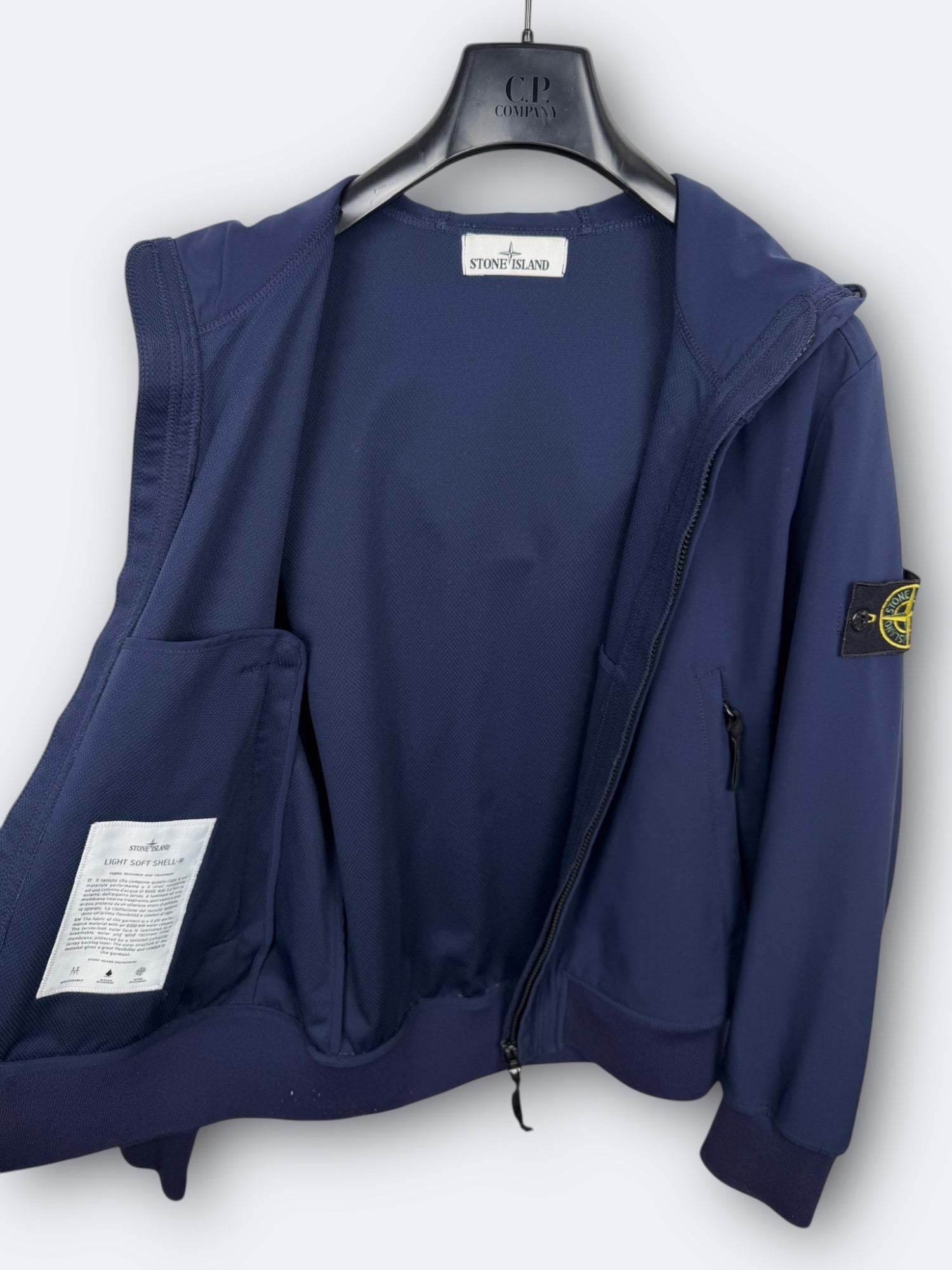 Light Soft Shell-R Stone Island - M Casual Area