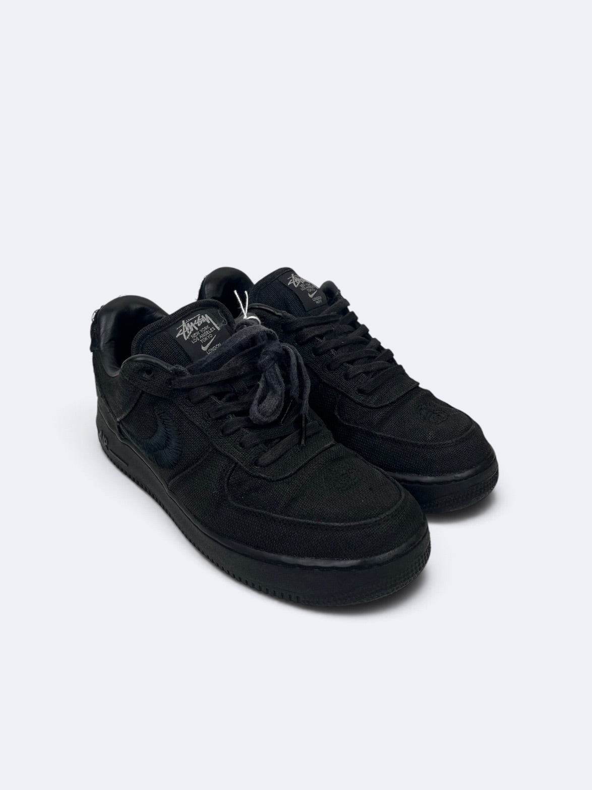 Stussy x Nike Air Force 1 "Black" - 42,5 Casual Area