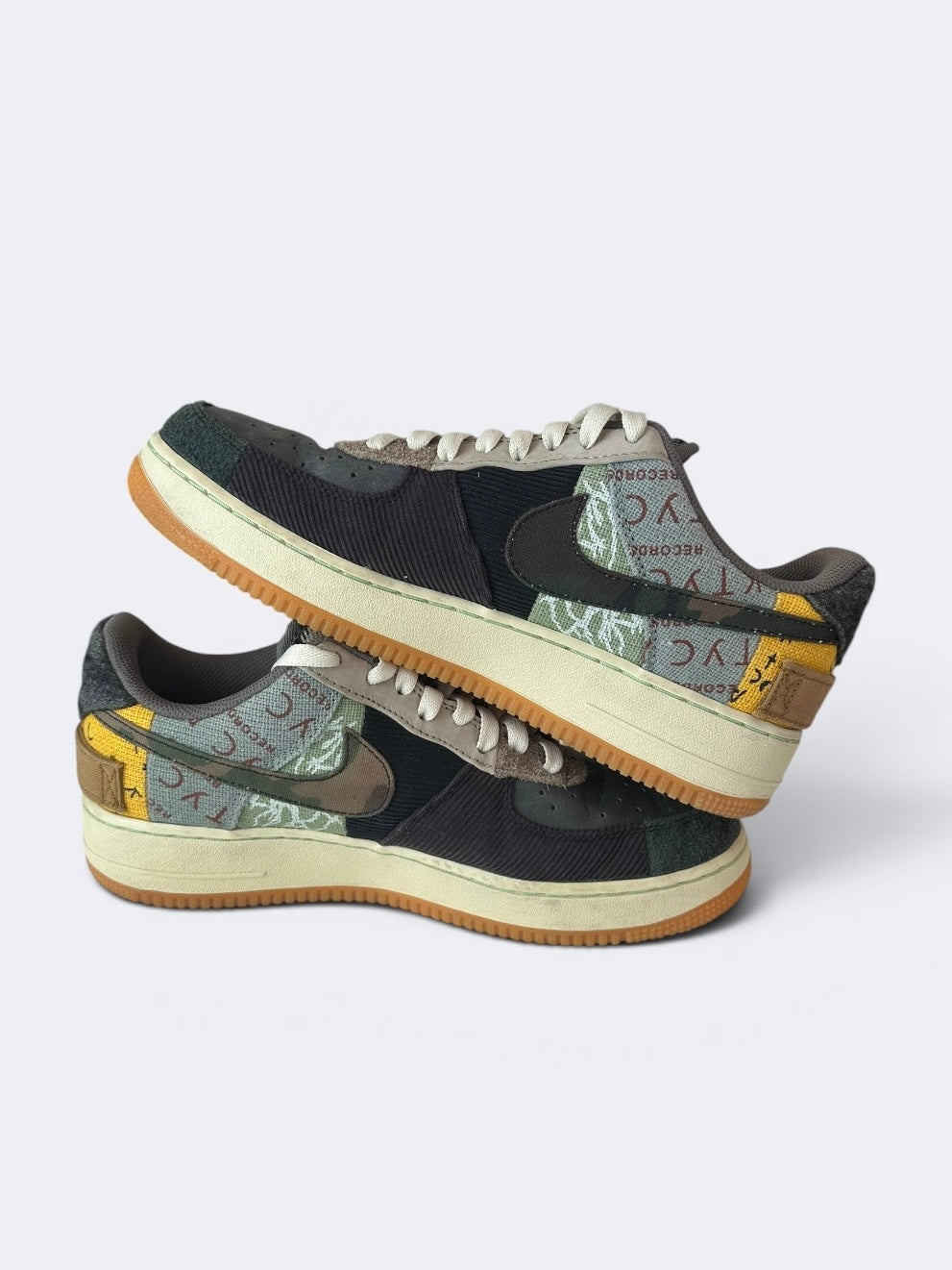 Travis Scott x Nike Air Force 1 Low "Cactus Jack" - 42,5 Casual Area