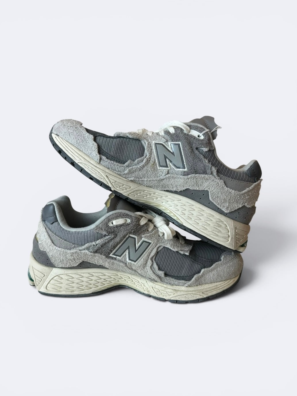 New Balance 2002R Protection Pack Rain Cloud - 43 Casual Area