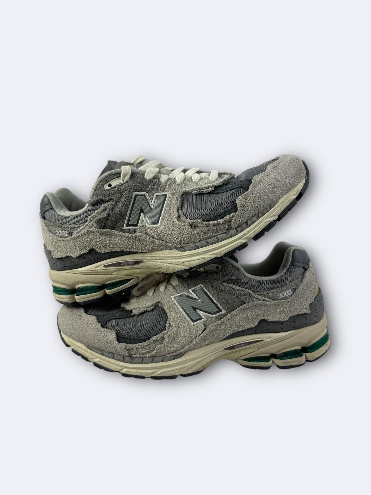 New Balance 2002R Protection Pack Rain Cloud - 43 Casual Area