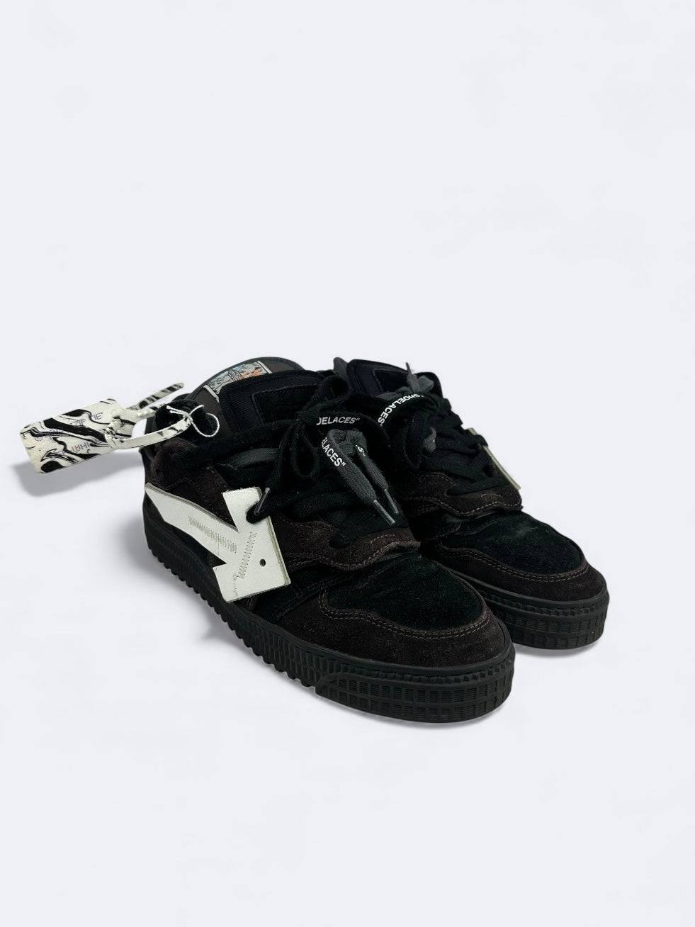 Off-White Floating Arrow Low - 40 Casual Area