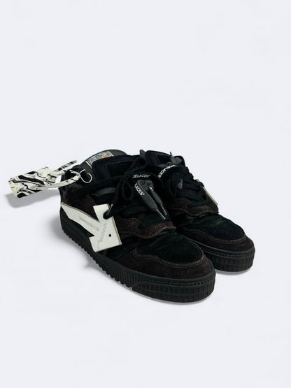 Off-White Floating Arrow Low - 40 Casual Area
