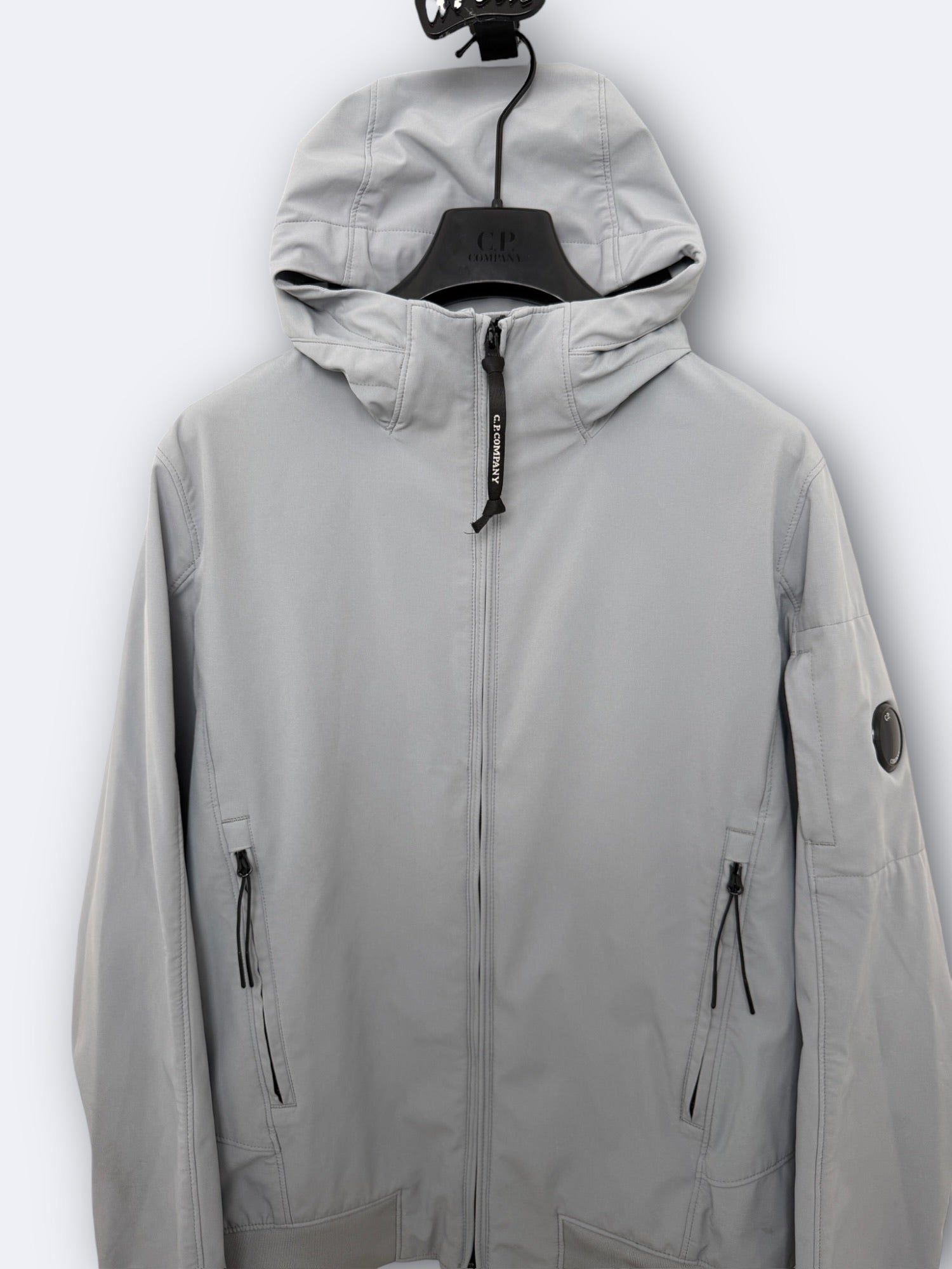 C.P. Shell-R C.P. Company - M Casual Area