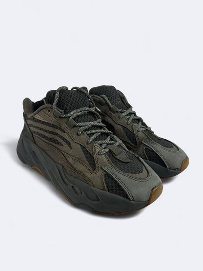 Adidas Yeezy Boost 700 V2 "Geode" - 42 Casual Area