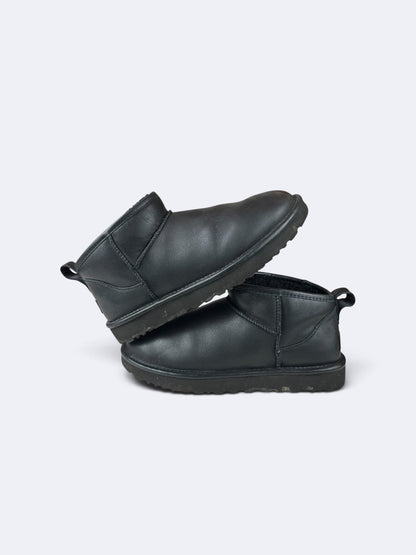 Ugg Noir Montante - 40 Casual Area
