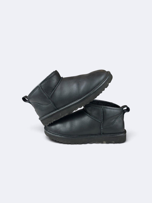 Ugg Noir Montante - 40 Casual Area