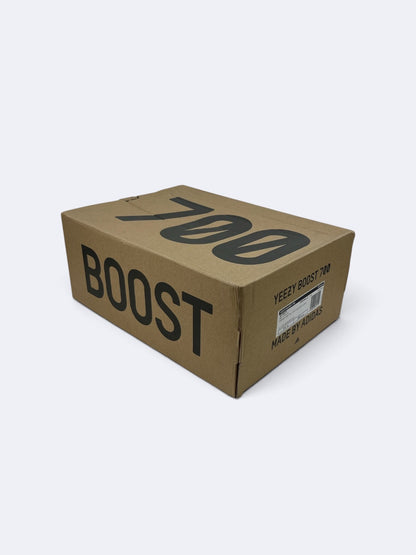 Adidas Yeezy Boost 700 "Wave Runner" - 42 2/3 Casual Area