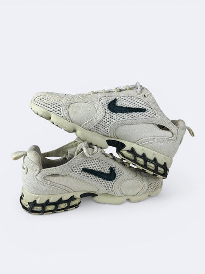 Stussy x Nike Air Zoom Spiridon Cage 2 "Fossil" - 42,5 Casual Area