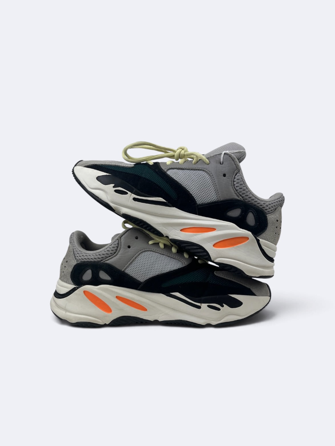 Adidas Yeezy Boost 700 "Wave Runner" - 42 2/3 Casual Area