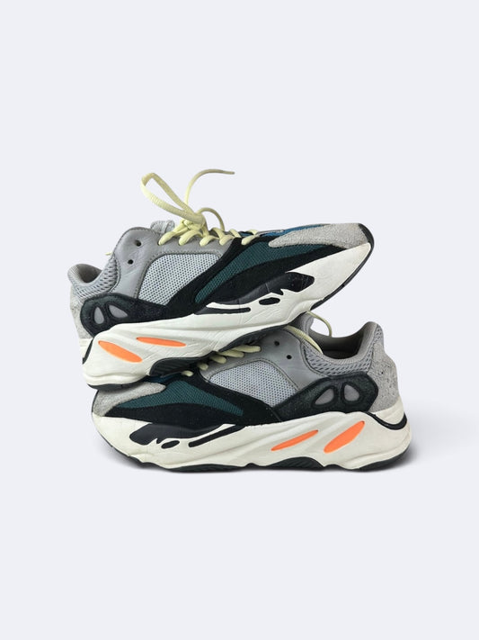 Adidas Yeezy Boost 700 "Wave Runner" - 42 Casual Area