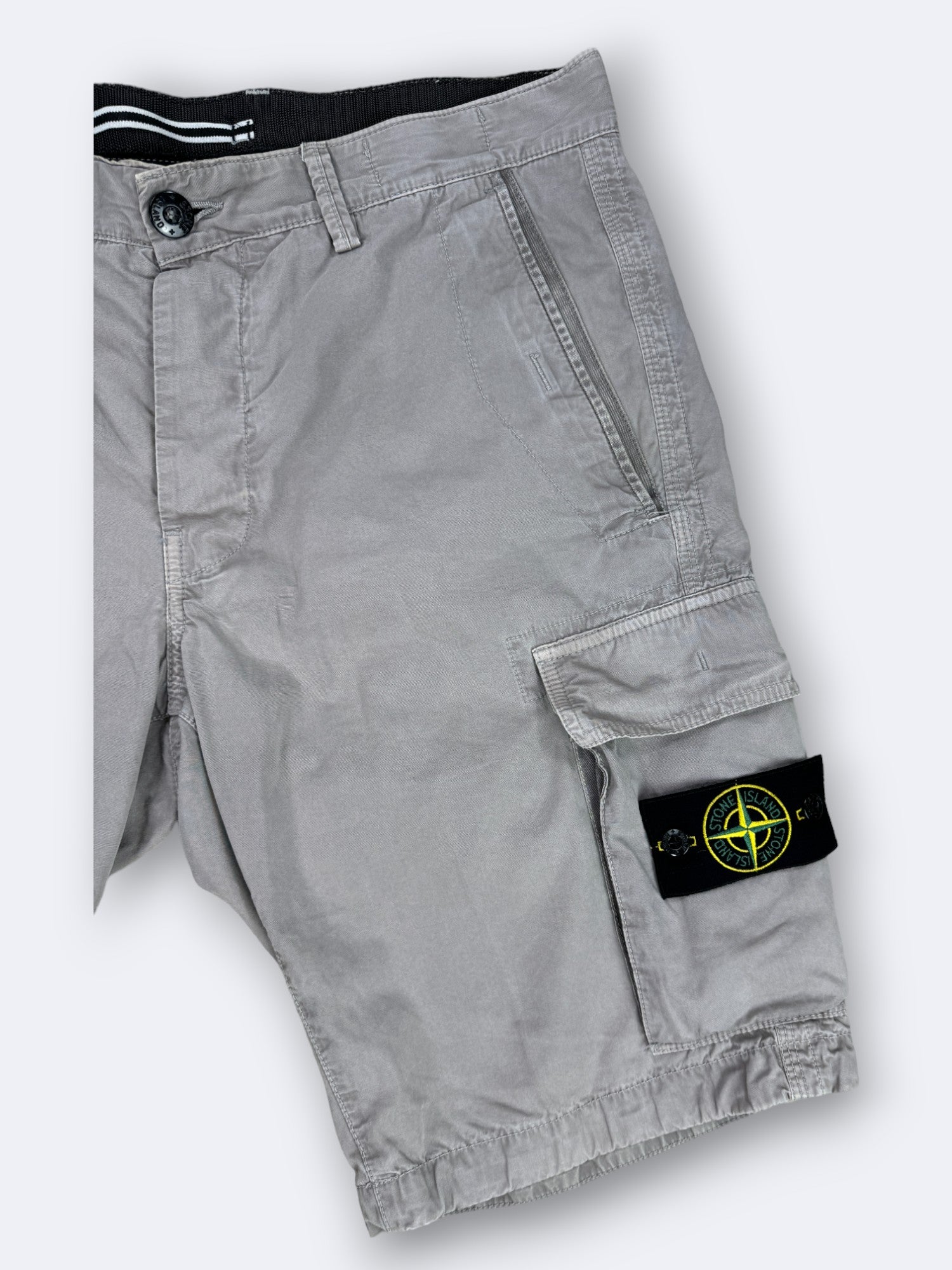 Short Stone Island - L Casual Area