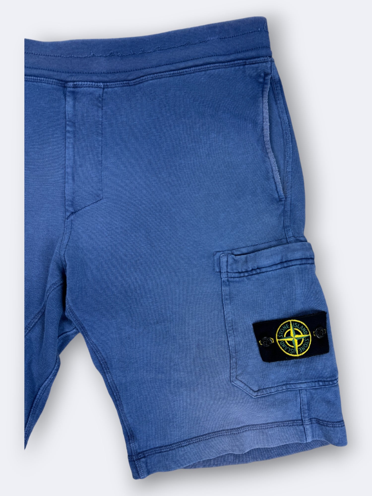 Short Stone Island - L Casual Area