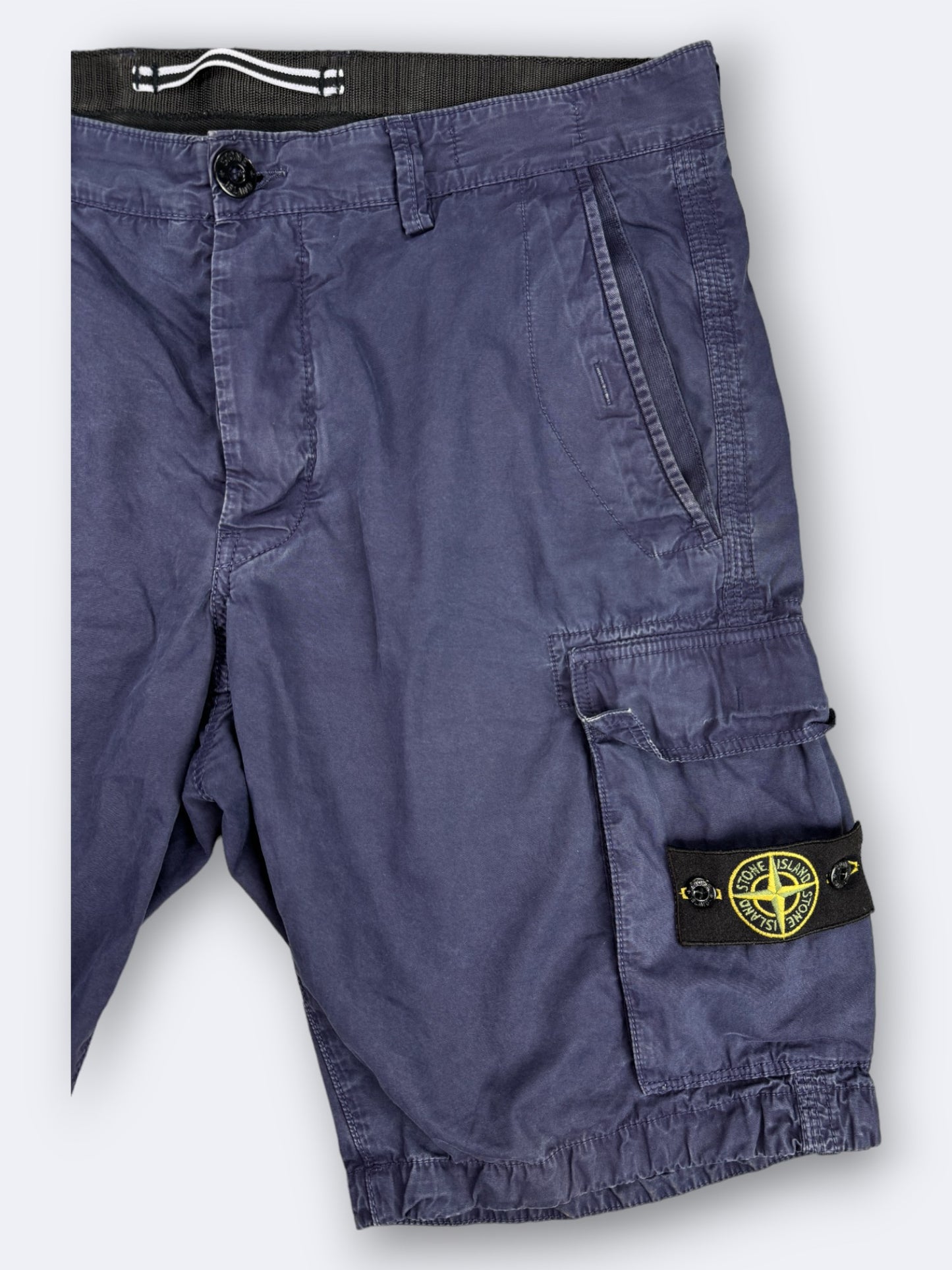 Short Stone Island - L Casual Area