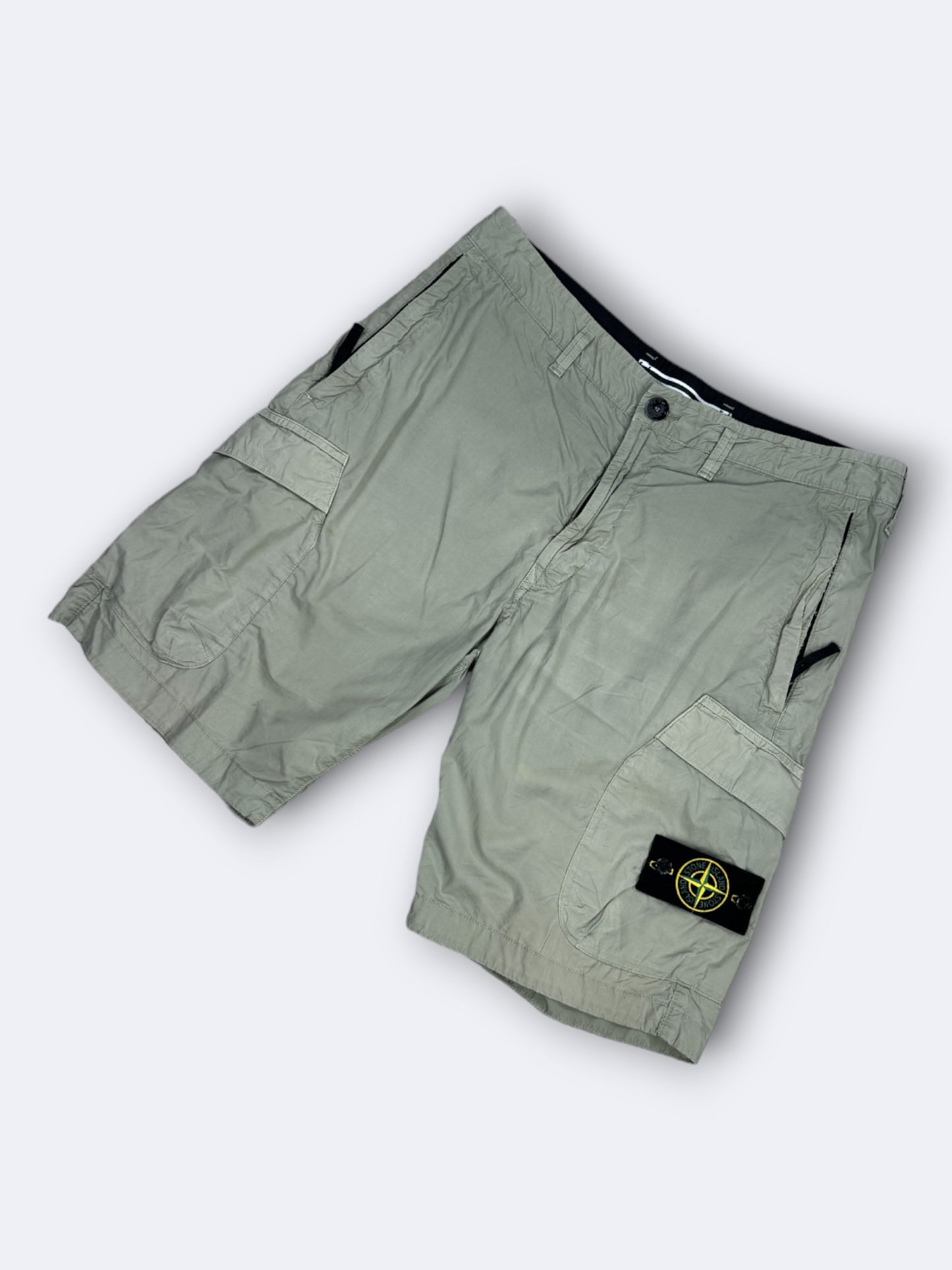 Short Stone Island - M Casual Area