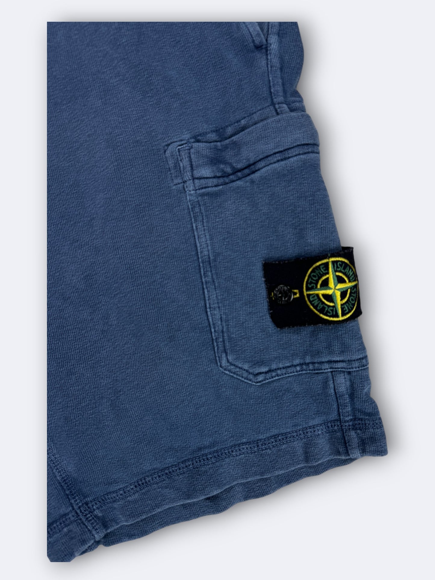 Short Stone Island - M Casual Area