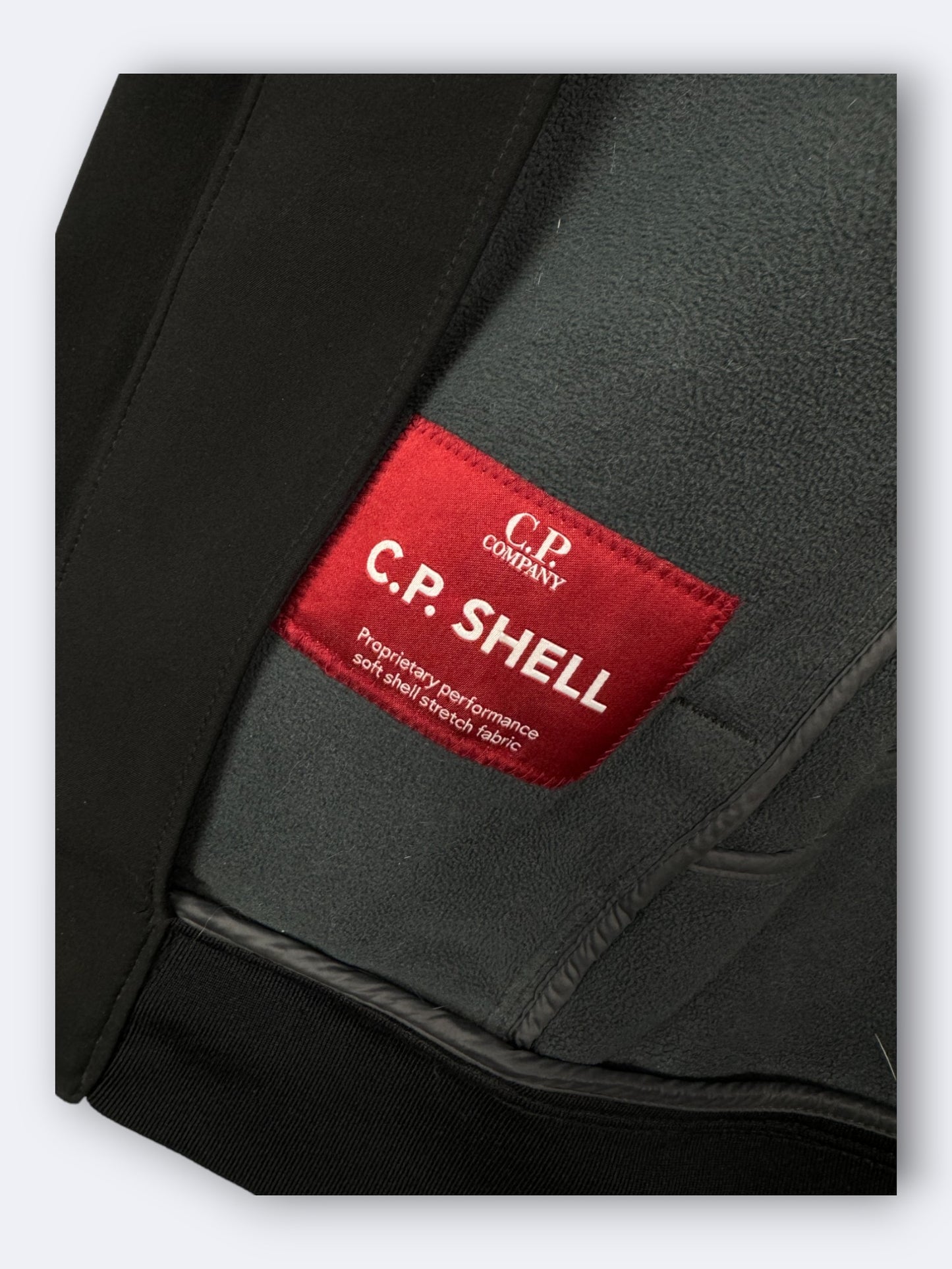 C.P. Shell-R C.P. Company - S Casual Area